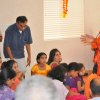 Poojya swamiji with the audience and hosts Shanthi and Natarajan